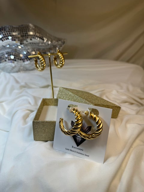 Rachael twisted hoops from Karizustyle, San Antonio